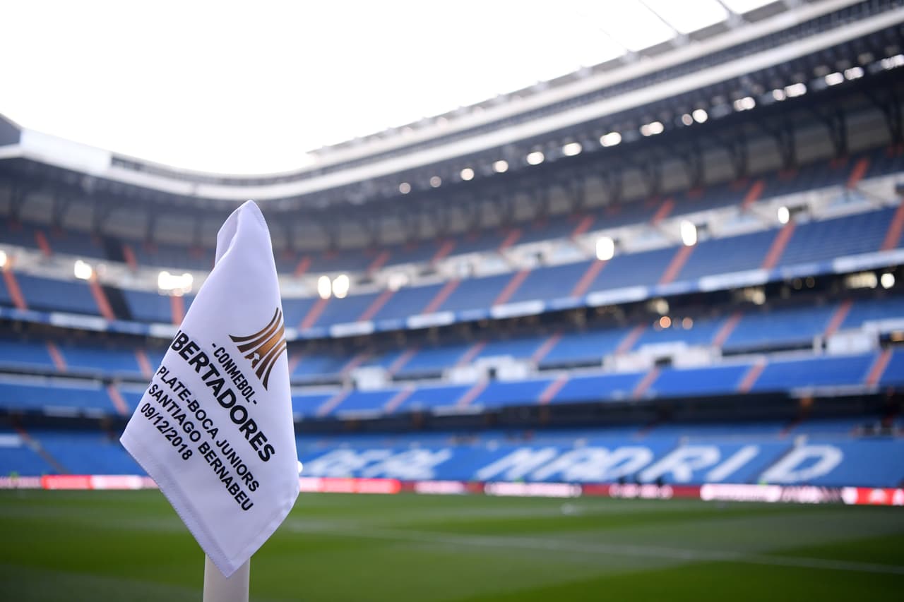 Para evitar complicaciones y asegurar la integridad de ambos equipos, decidieron una sede neutra: el Estadio Santiago Bernabéu.