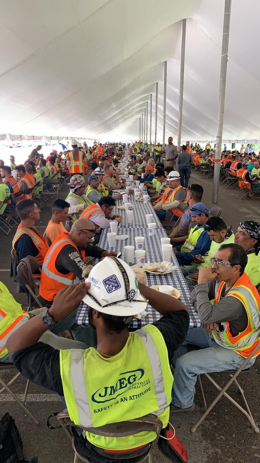 La capacidad del nuevo estadio es de aproximadamente 40,300 personas y la inauguración será en marzo de 2020.
<br>