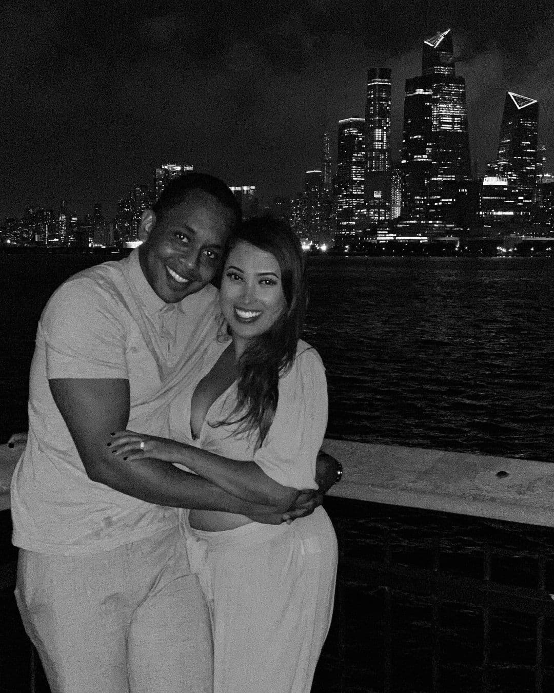 Aunque en ese entonces vivían en diferentes ciudades, ella en Atlanta y él en Nueva Jersey, no dejaron que la llama del romance se apagara.