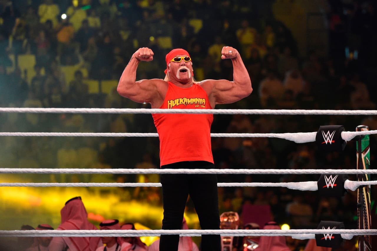 <b><a href="https://www.univision.com/deportes/extra-cancha/hulk-hogan-podra-cobrar-indemnizacion-por-115-millones-de-dolares">Hulk Hogan</a></b>. La estrella de reality shows y luchador Hulk Hogan nació en Augusta, Georgia, aunque entonces era conocido como Terry Eugene Bollea. Hogan fue un artista inmensamente popular en la Federación Mundial de Lucha Libre en la década de 1980. Su reality show protagonizado por su familia, Hogan Knows Best, le devolvió fama nuevamente a fines de la década de 2000.