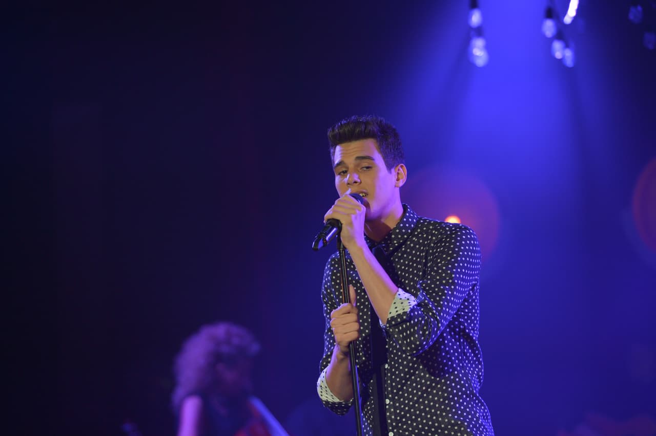 Zabdiel ha cautivado a las chicas con su humildad. Con lágrimas de emoción, este puertorriqueño ha hecho parar a los jueces en varias oportunidades.