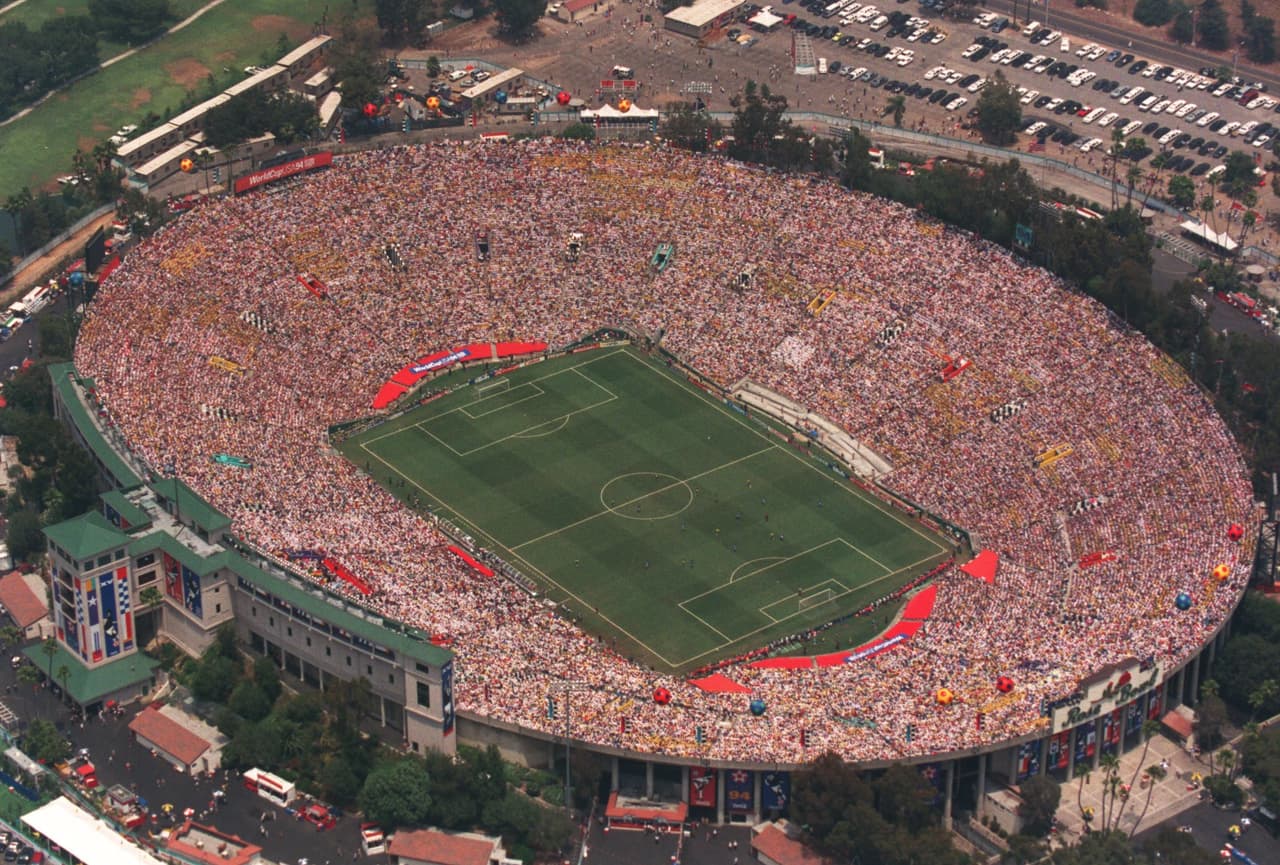 El Rose Bowl en Pasadena en Los Ángeles, California, tiene una capacidad para más 92 mil 542 espectadores.