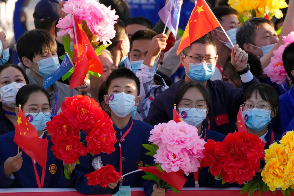 Además de Tianhe, el módulo que ya está en órbita, en la estación espacial china habrá otros dos, que serán laboratorios de biotecnología, medicina y astronomía, y que serán enviados al espacio el próximo año, reportó AFP.
