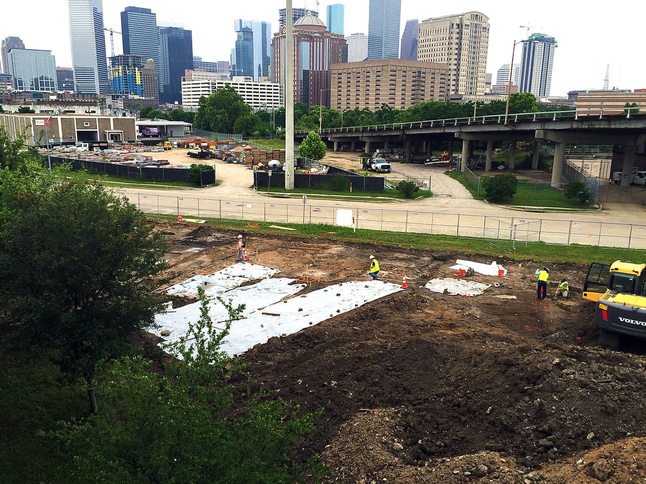 En esta zona cerca del centro de Houston se estableció uno de los primeros asentamientos de la ciudad a la orilla de Buffalo Bayou en el siglo XIX. Sus primeros residentes eran inmigrantes, principalmente de Alemania.