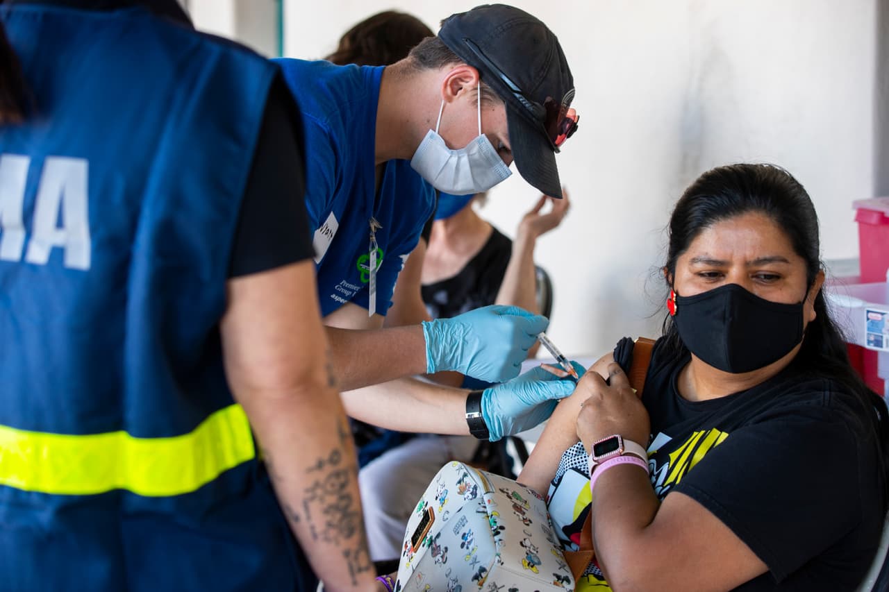 Implementan cambios en puntos de distribución de la vacuna covid-19 en Pima 