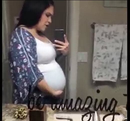 De acuerdo con los datos que la propia Jacqie dio a conocer el miércoles, Julian Joy
<b> pesó 8.4 libras y midió 21 pulgadas</b> al momento de nacer.
<br>