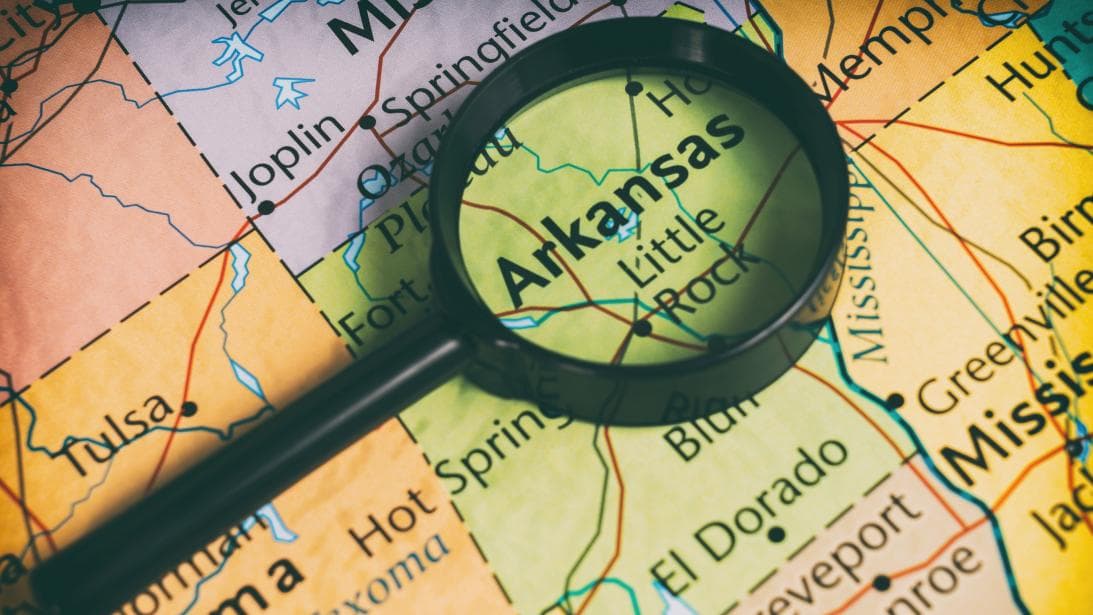 <h3 class="cms-h3-H3">9. Arkansas</h3>
<br>
<br>Este estado sureño se sitúa en el noveno lugar en términos de
<b>costos de propiedad y reparación de vehículos</b>, séptimo en
<b> tráfico e infraestructura</b>, pero es el 39 en
<b>seguridad vial </b>y 33 en
<b>acceso a vehículos y su mantenimiento</b>.