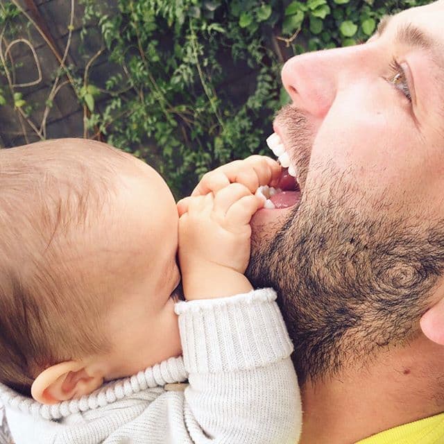 Toda su familia, amigos y seres queridos aman al adorable León.