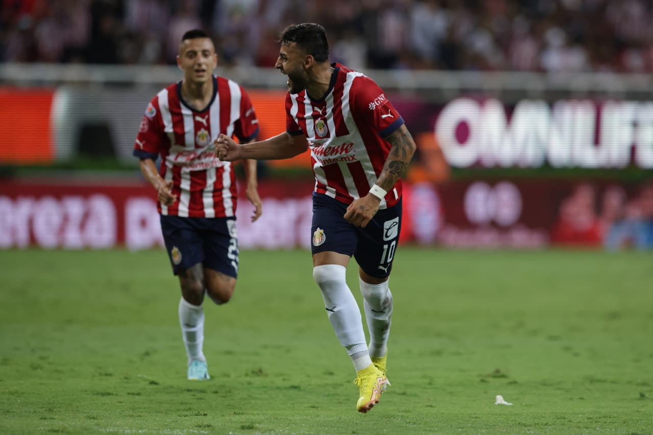 El delantero del Rebaño festejó con todo.