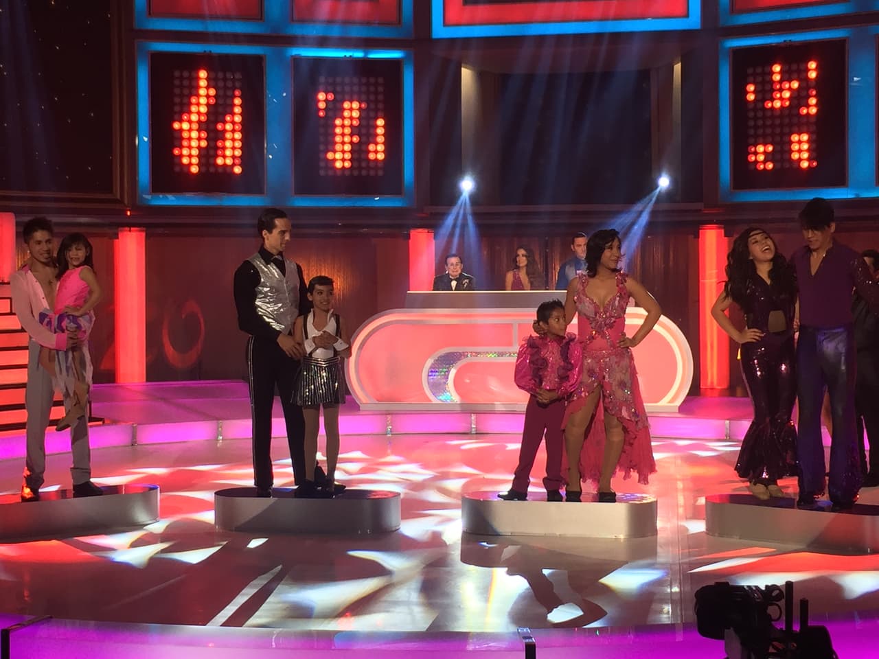 Cuatro parejas pasaron a la siguiente ronda.