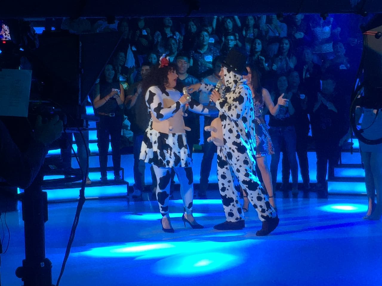 ¡En el estudio estaba su mamá, 'Mamanda Miguel'!