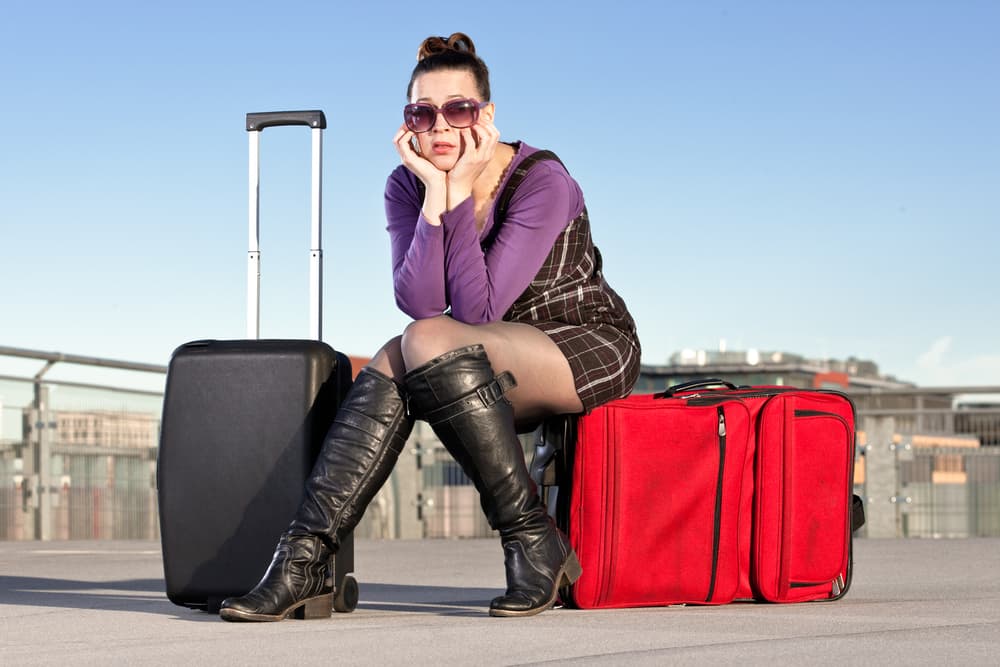 <b><u>Géminis</u></b>
<br>
<b><u>Malas interpretaciones</u></b>
<br>Con tu regente Mercurio retrógrado el día del eclipse abundan las malas interpretaciones y las demoras, inclusive si vas a viajar podrías perder el avión si no estás a tiempo en el aeropuerto. El eclipse tiende a causar disgustos entre parejas, compañeros de trabajo y amigos que no entienden cuando algo se dice de cierta manera y lo interpretan de otra.