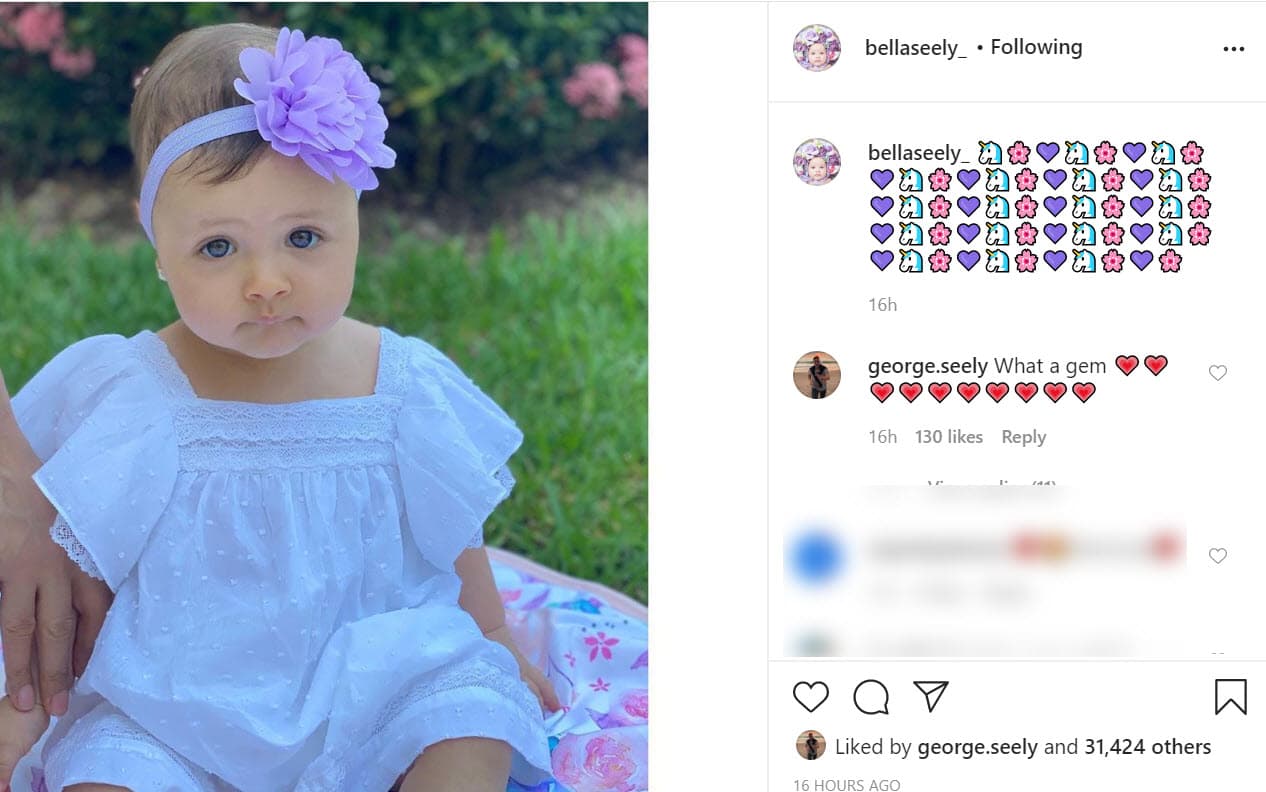 Mientras tanto, la noche del martes 23 de junio, Favela publicó en la cuenta de Instagram de su hija 
<b><a href="https://www.instagram.com/p/CBy7_sQl8u5/" target="_blank">esta foto</a></b> desde el lugar en que vacacionan. 
<br>