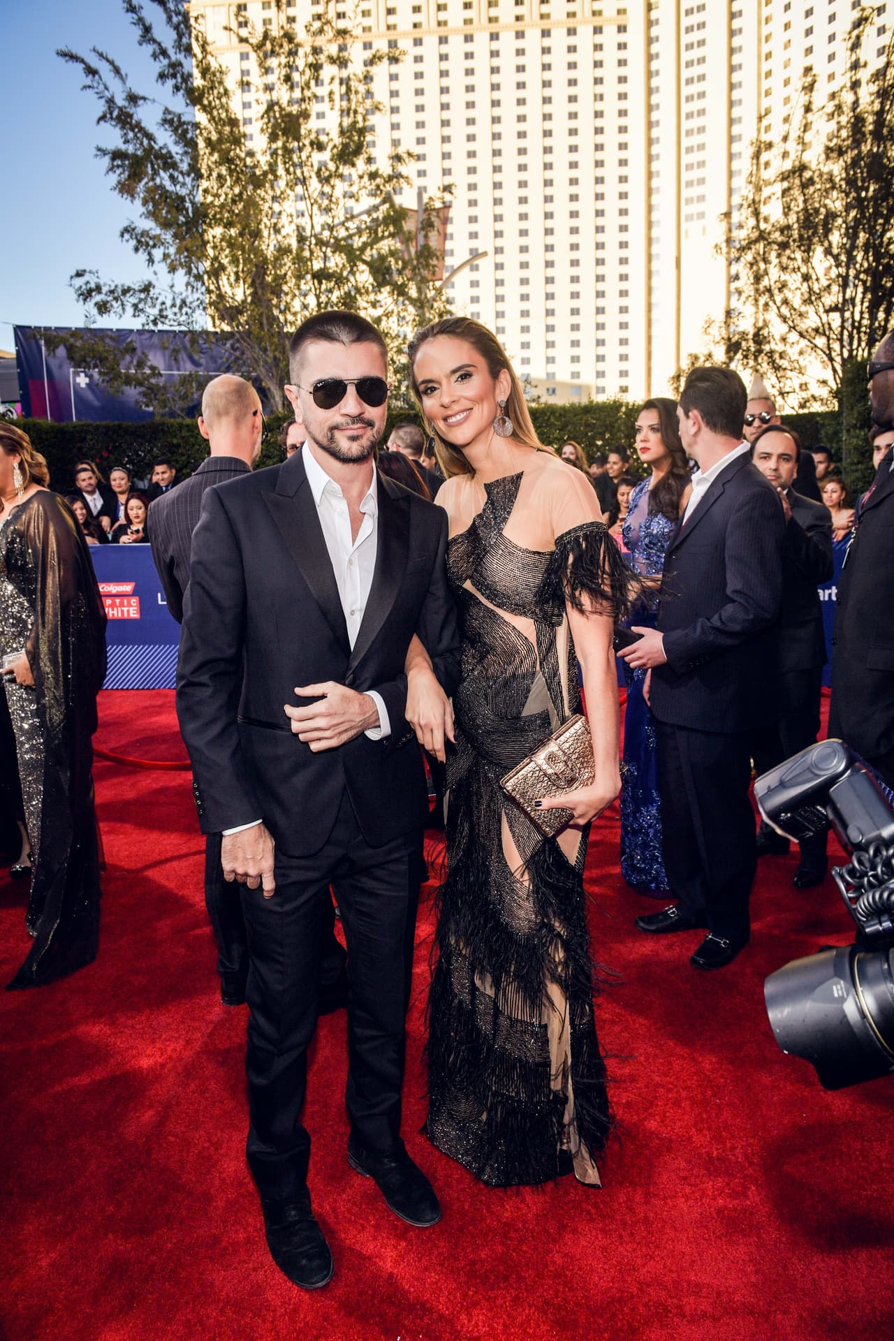 Los colombianos lucieron muy románticos y sonrientes.