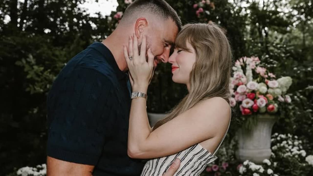 Taylor Swift y Travis Kelce se comprometen después de dos años de noviazgo