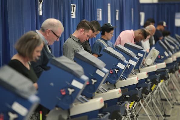 Más de 17,000 personas ya emitieron su voto temprano en Chicago