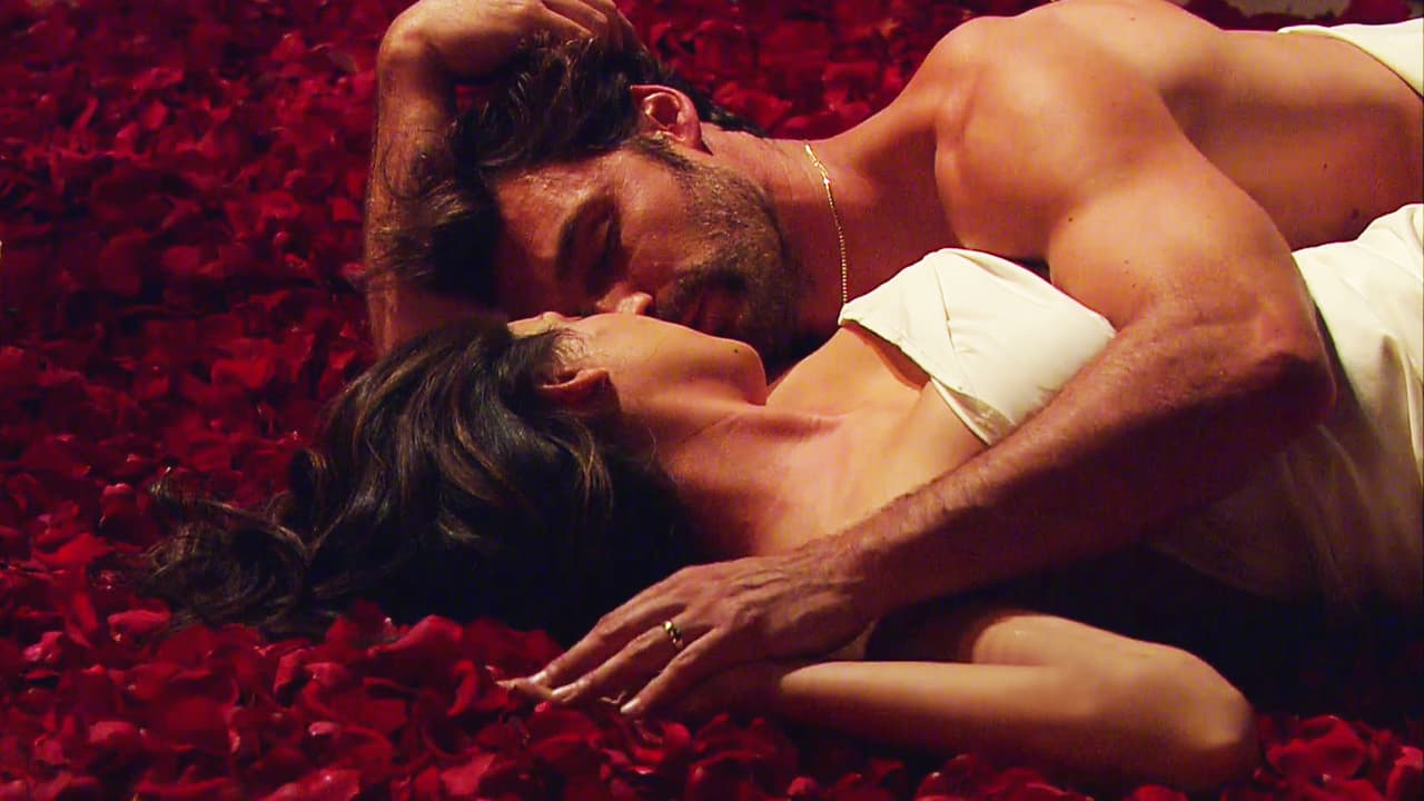 Pero, ¿qué creen? Tienen una visita inesperada.