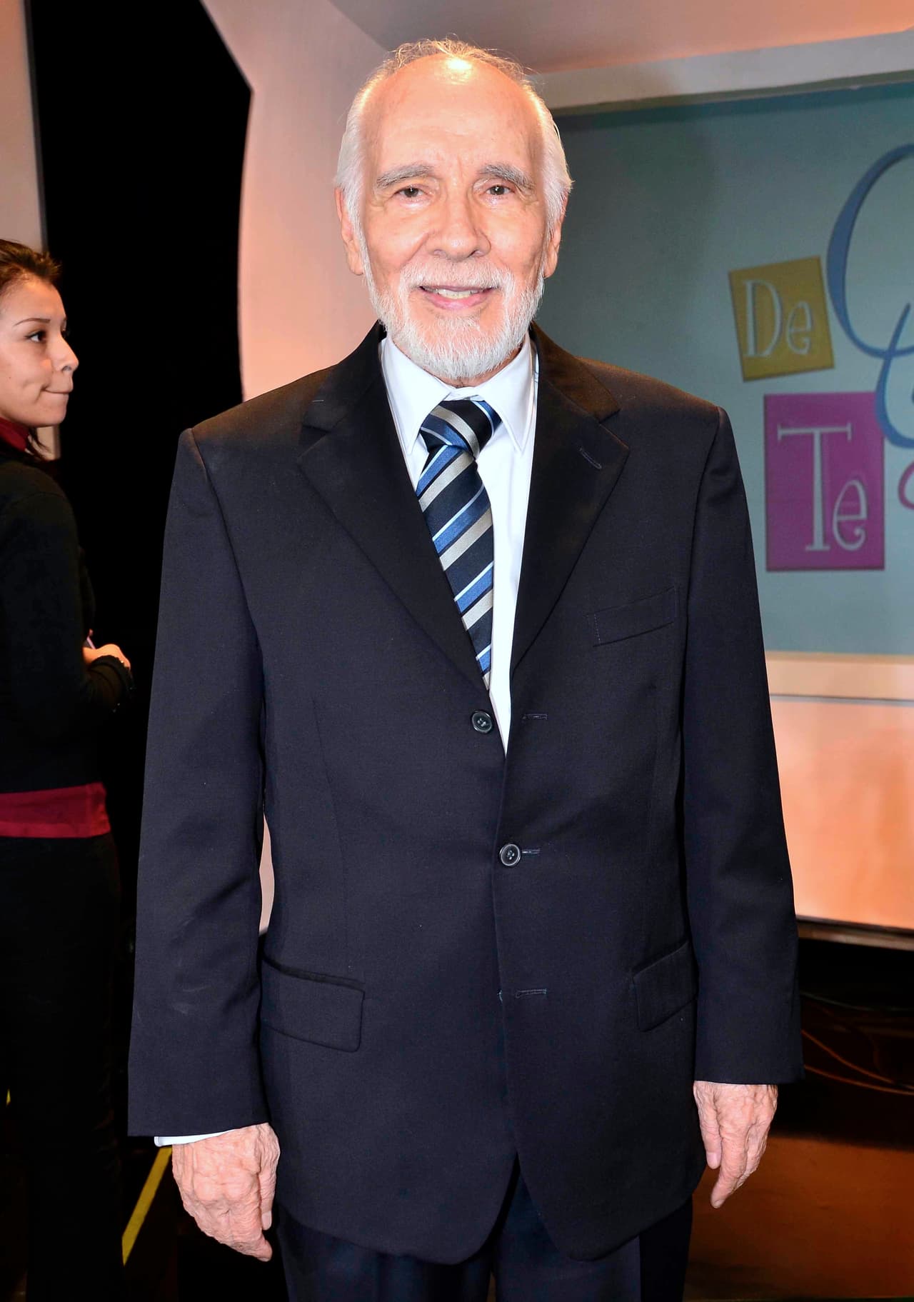 Sus más recientes actuaciones en televisión las realizó en 'De que te quiero, te quiero' y 'La sombra del pasado'.