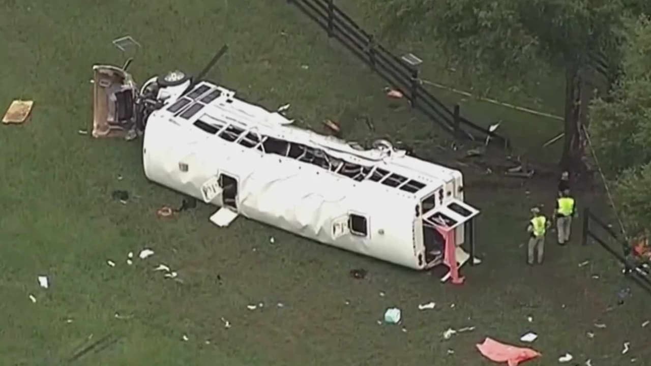 Familias de jornaleros mexicanos fallecidos en choque en Ocala exigen justicia y ayudas