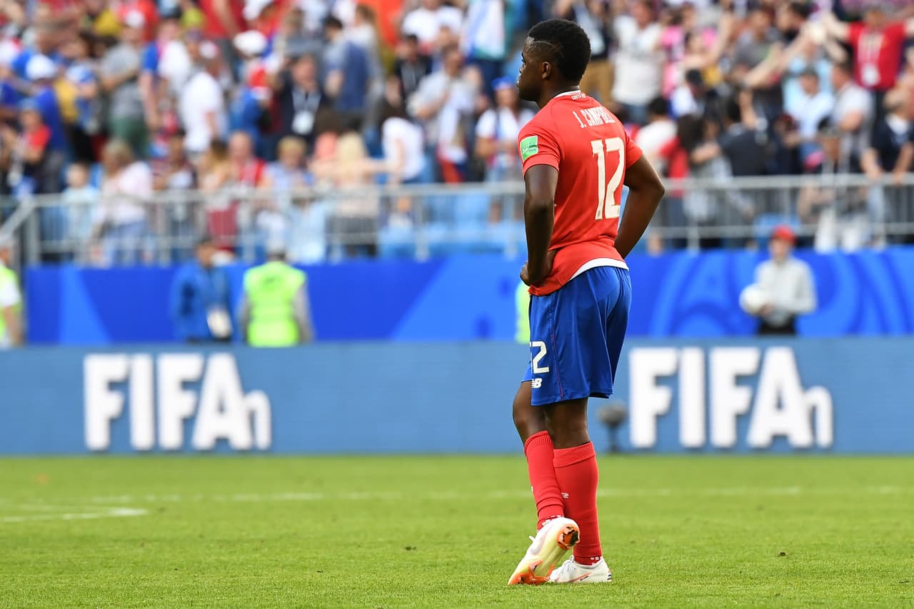 Parece que la carrera de Joel Campbell seguirá dando tumbos. Propiedad del Arsenal, el costarricense no seguiría en el Betis e iría al fútbol italiano con el Genoa.