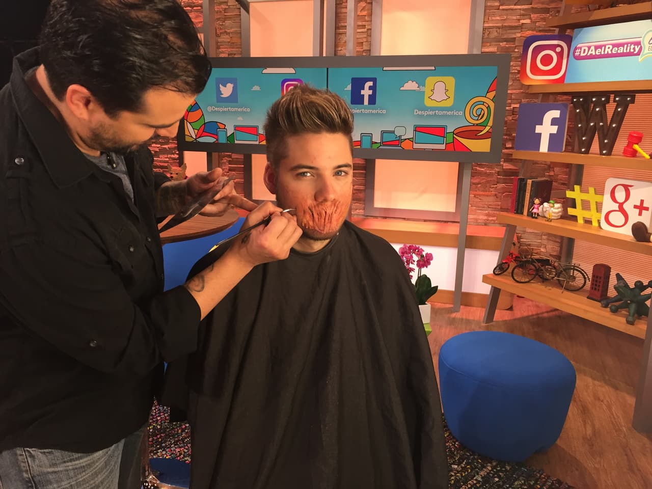 William Valdes se puso en manos del famosos maquillista de efectos especiales Derek García y aquí su transformación.