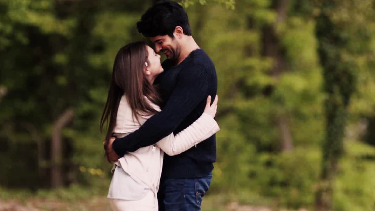 Neslihan Atagül Dogulu y Burak Özçivit son los actores turcos que transmitieron sentimientos como amor, odio y venganza en cada una de las emisiones. Su amor ha tenido que sortear todas las dificultades.
