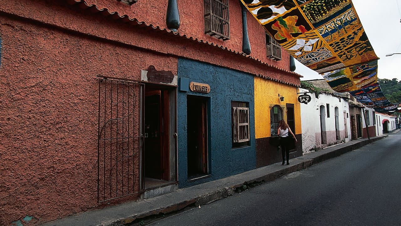 Violencia en Venezuela: el poder de poner una patrulla vacía en un lugar peligroso