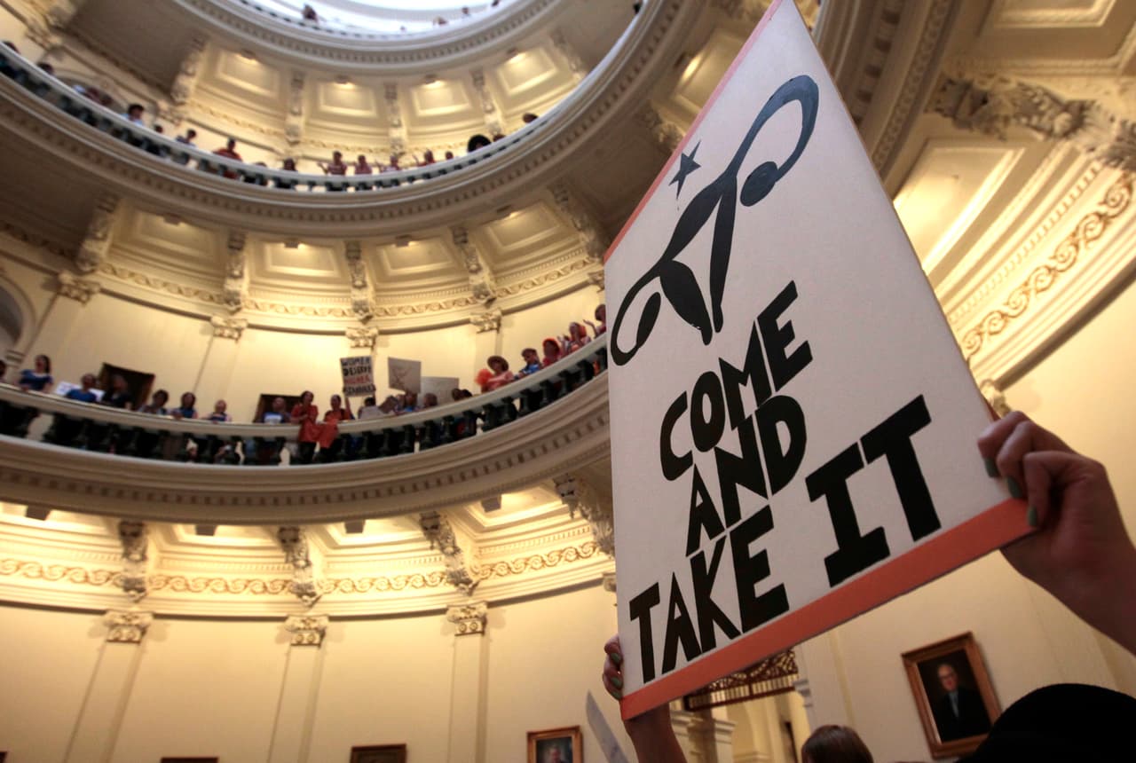 El uso del sistema E-Verify, la derogación del aborto y cambio en los impuestos, resultados de las propuestas republicanas en Texas