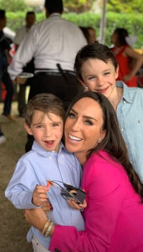 "Si algo caracteriza a esta 'Pulguita' es su sonrisa, no hay segundo que no esté sonriendo y siempre pensando qué travesura hacer", continuó.