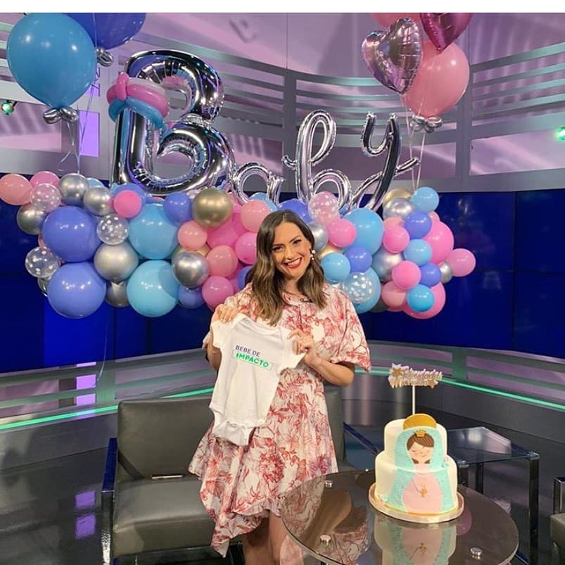 En los últimos días, Michelle Galván ha compartido con sus seguidores de redes sociales fotos luciendo su estado.