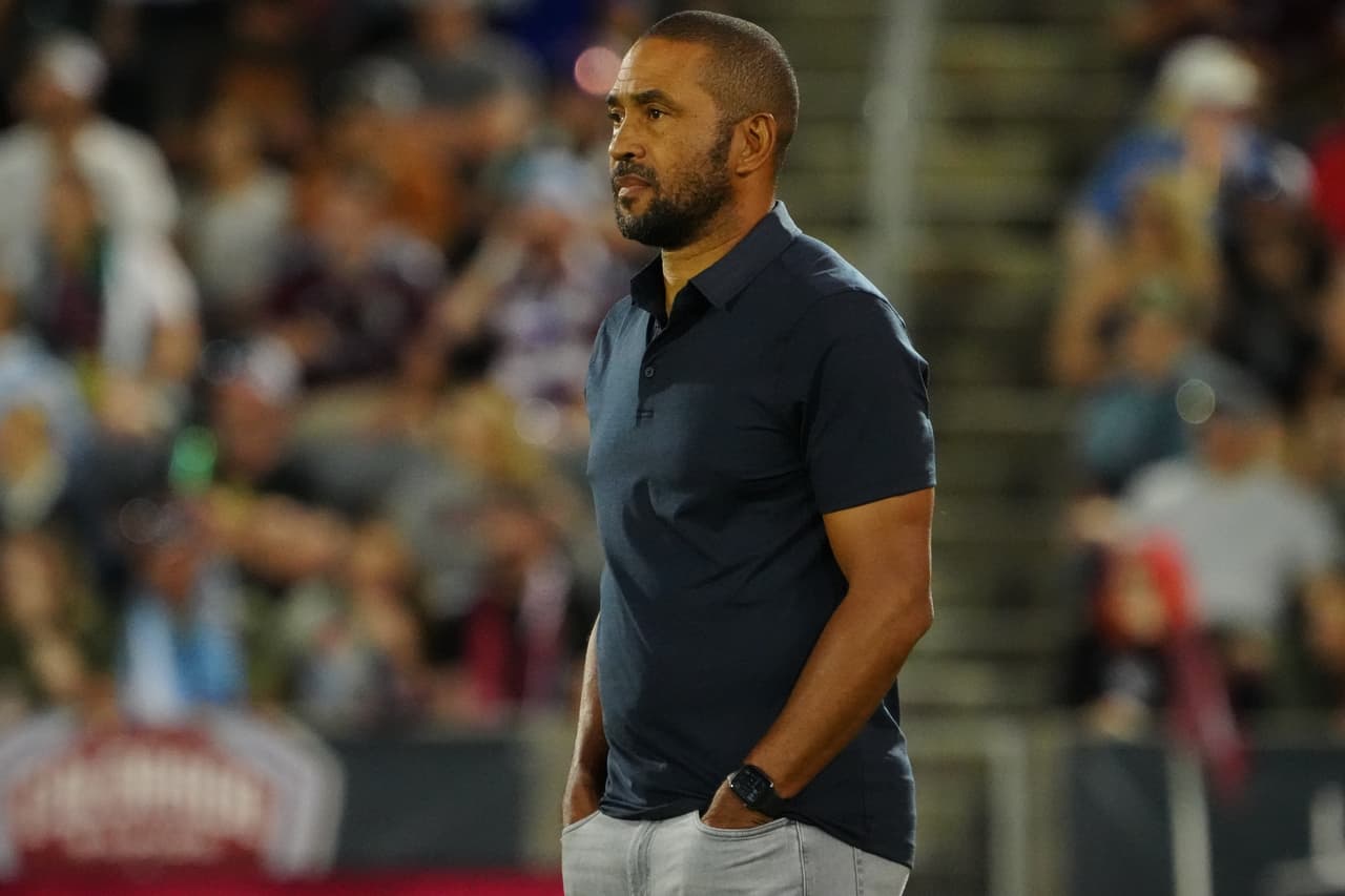 Robin Fraser deja de ser el entrenador de Colorado Rapids