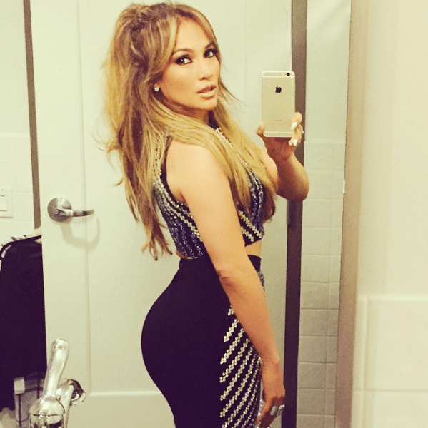 ¿Te acuerdas de esta imagen? Sabías que Jennifer Lopez comentó en un show que en esta foto "se veía gordita".