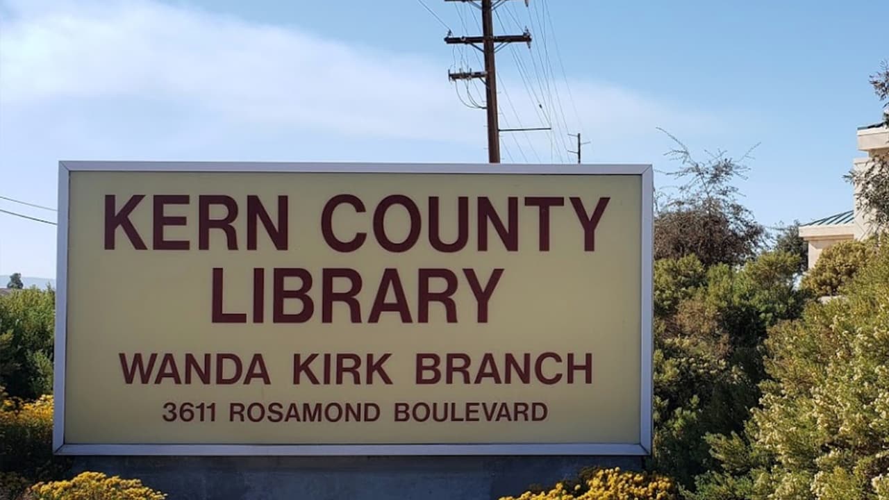 Los residentes elegibles pueden optar a una tarjeta de regalo por día.
<br>
<br>-
<b> Rosamond Library - 3611 W Rosamond Blvd, Rosamond, CA </b>
<br>
<b> </b>