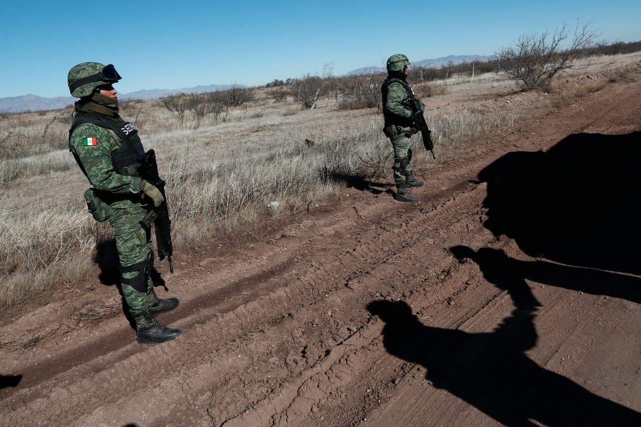 Soldados mexicanos mataron a 11 atacantes que intentaron emboscarlos cerca de la frontera