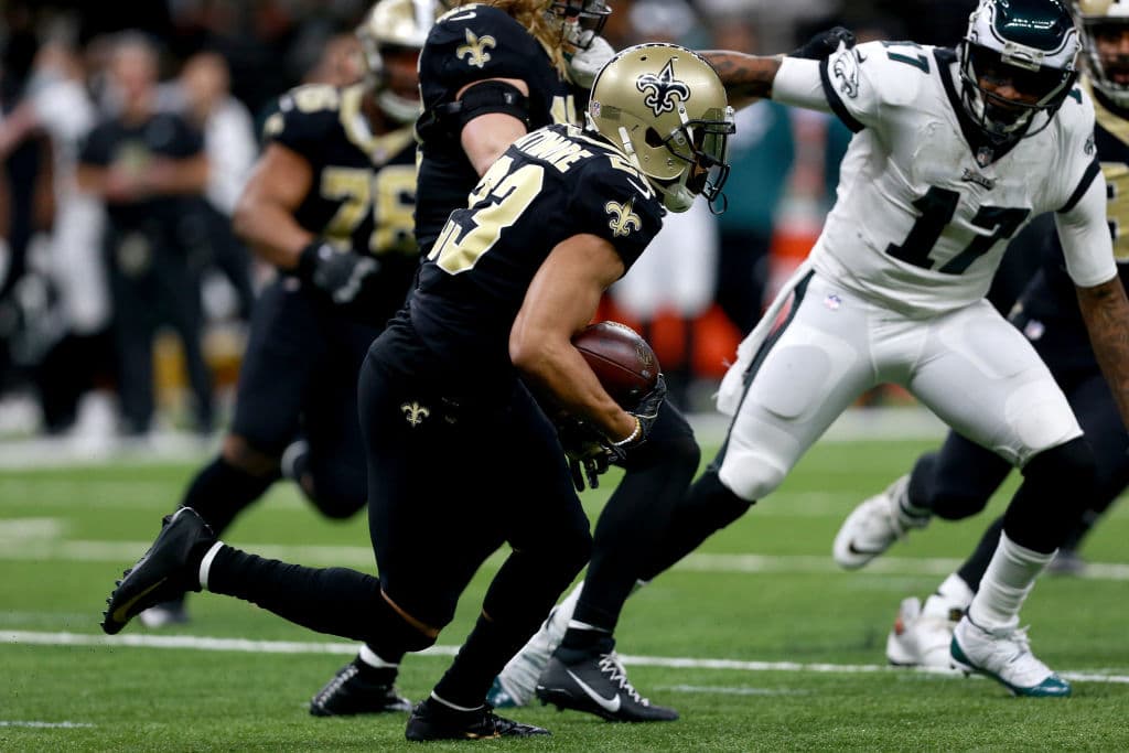 Marshon Lattimore es ahora el tercer jugador en la historia de los Saints en tener un partido de más de una intercepción en Postemporada.