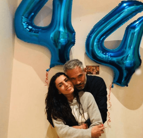 Junto a esta fotografía el actor agradeció cada detalle: "Gracias a mi Familia por esta celebración, los amo!!", escribió.