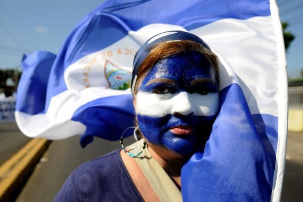 Cada país tiene tradiciones gastronómicas que hablan de su historia, de su geografía y de sus gustos. Además cada receta se puede adaptar a distintas formas dependiendo de la región del país e incluso al gusto de cada mesa. Si encuentras alguna preparación que es distinta a la que tu conoces, nos encantaría que nos compartieras cómo preparan ustedes las recetas. Sube tu receta aquí y comparte el sabor de tu patria con toda la comunidad.