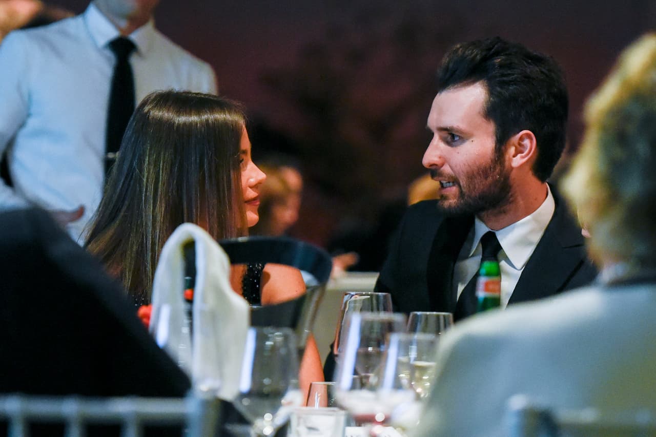 Sofía Vergara y el productor de cine Andrea Iervolino bailaron y se divirtieron juntos en la gala del Ischia Global Film and Music Fest, en Roma.