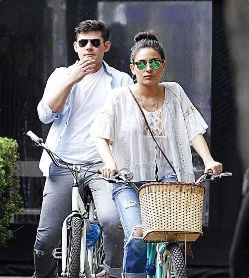 Estamos hablando de Ana Brenda, ¿crees que se parecen? ¿tú qué opinas?