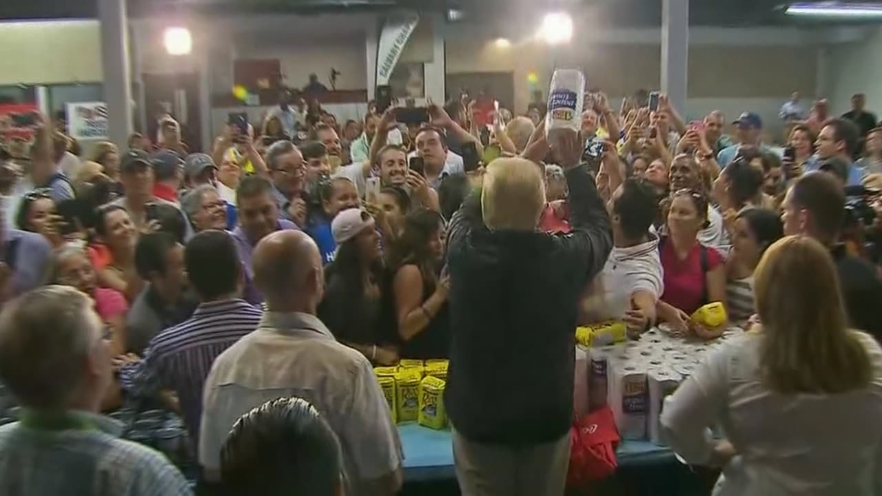 Trump felicitó a autoridades porque murieron menos personas por el huracán María que en la "catástrofe real" de Katrina