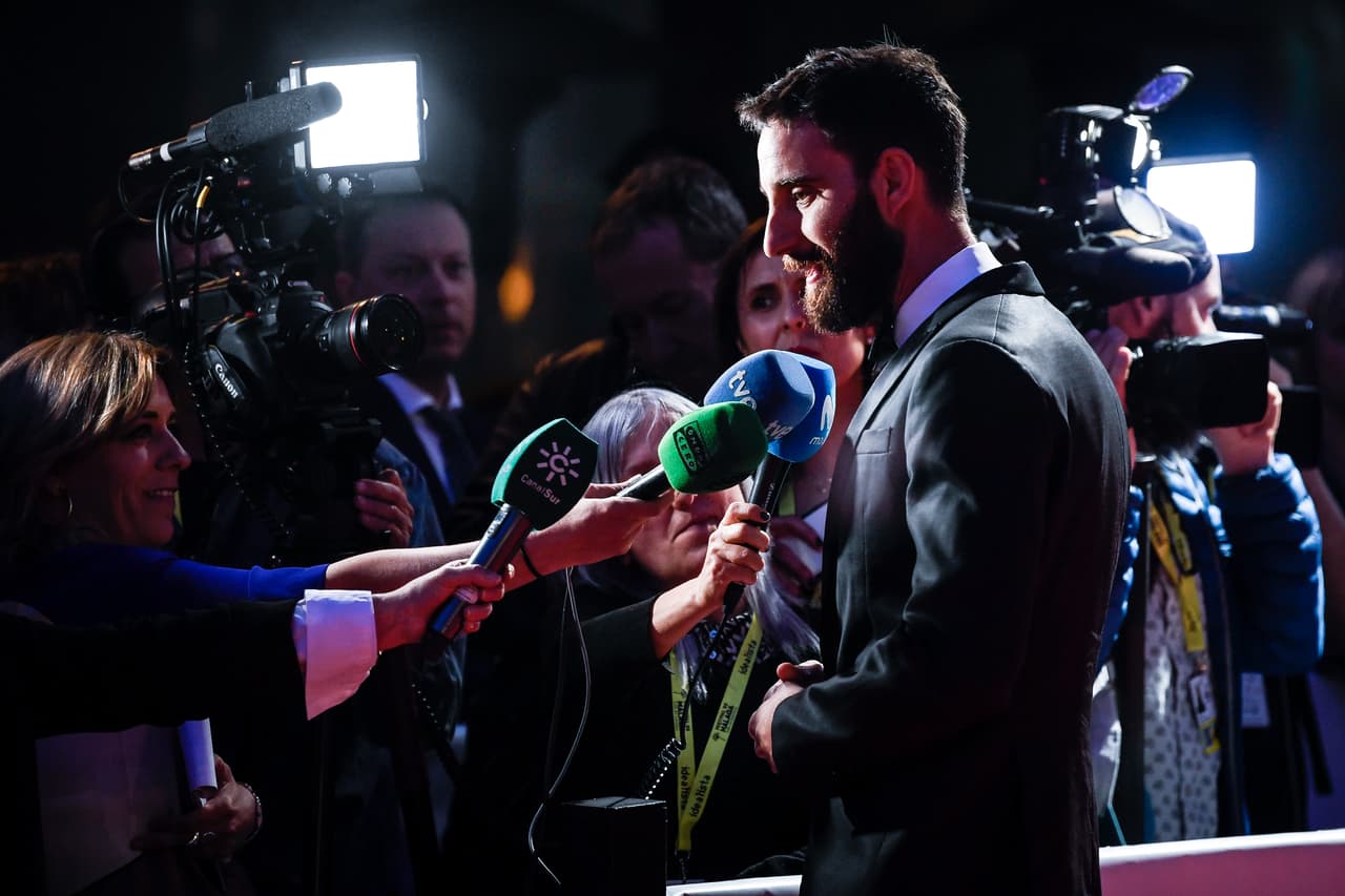 El actor dijo que está "tranquilo". "No tengo miedo. Llevaré estos meses una mochila, quizá, un poco más pesada en tiempos de incertidumbre, miedos y pandemia". 
<br>