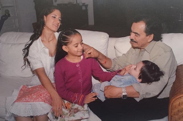 No dudamos que el también conocido como "El Rey del Jaripeo" haya querido por igual a sus ocho hijos.