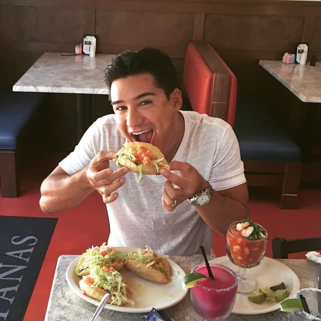 Mario López adora comer y más cuando se trata de comida mexicana y tacos.