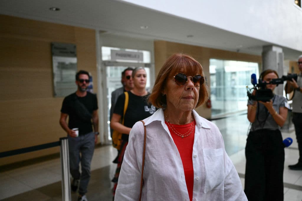 El duro testimonio de la mujer que descubrió que su esposo la drogaba para que desconocidos la violaran dormida: “Me veían como a una muñeca de trapo"