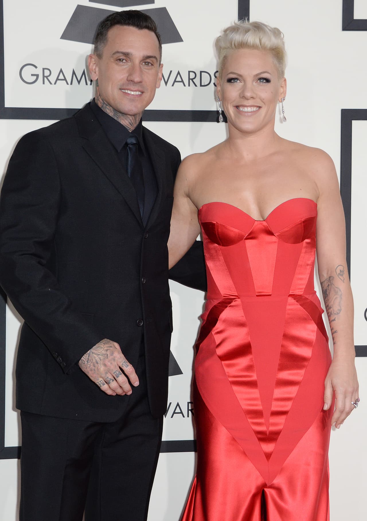 Fue en 2005 que Pink le propuso matrimonio a Casey durante una carrera de motocross en California.