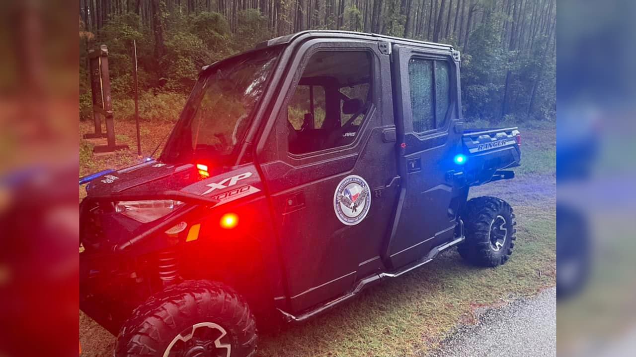 Después de un intenso operativo de búsqueda hallaron a aproximadamente una milla de distancias de donde se perdieron los menores desde las 8:00 pm del jueves.