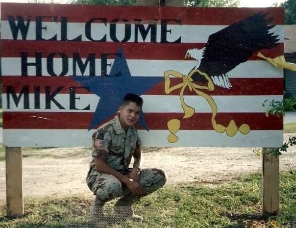 Benavides estuvo diez meses destinado al Golfo Pérsico en el año 1991.