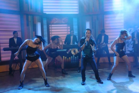 ¡Increíble José Montoro! Gracias por deleitarnos con tu fabulosa voz.