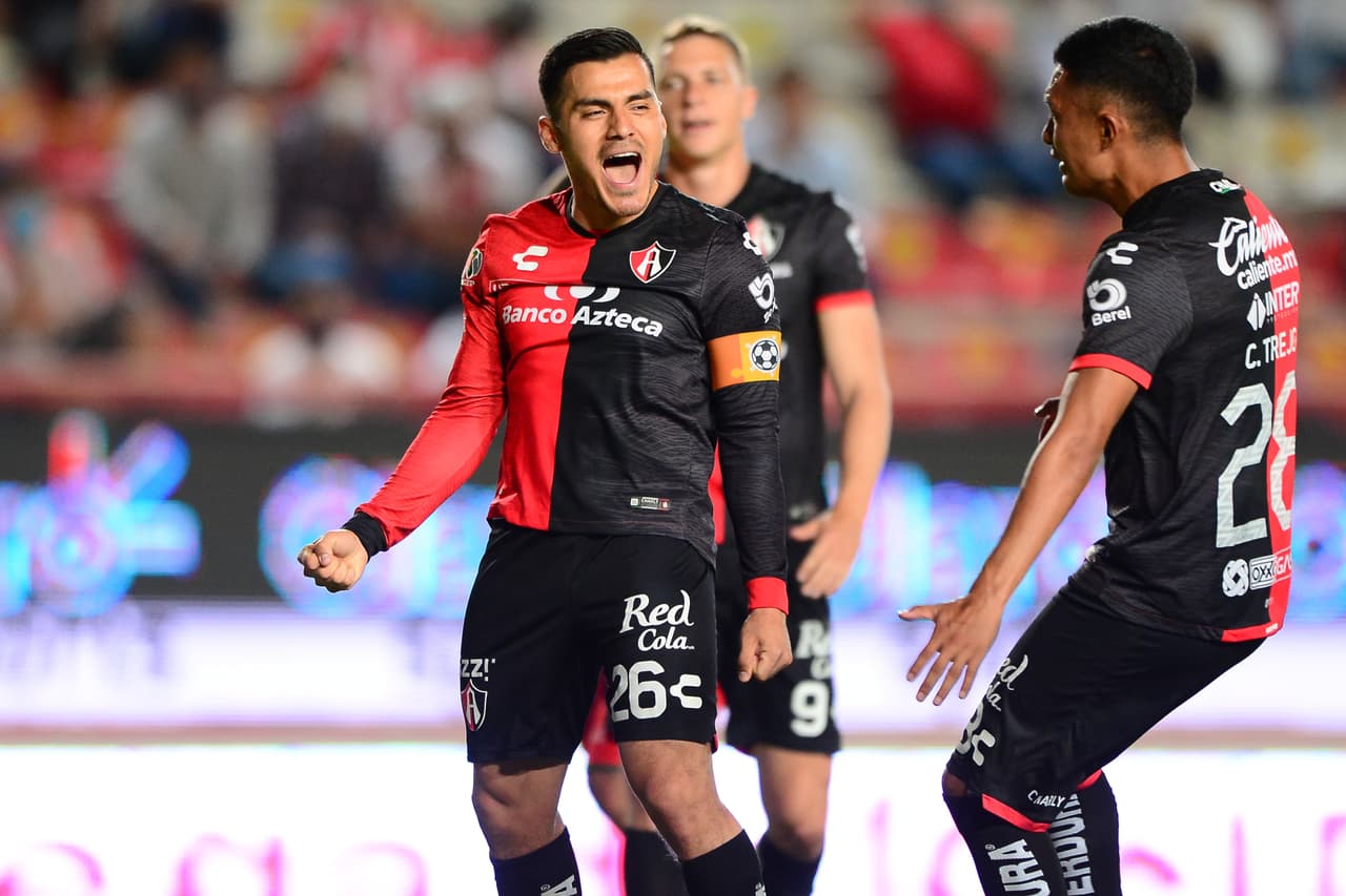 Atlas llega a repechaje lleno de supuestas salidas y llegadas