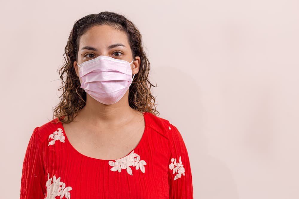 Vas a tener un mes lleno de alegrías. Inclusive en el caso de aquellos que tuvieron dificultades de salud por algunas condiciones médicas, incluso si fueron pacientes del COVID, estás en una etapa de rejuvenecimiento y viene quizá un encuentro con alguien que es muy significativo para ti.